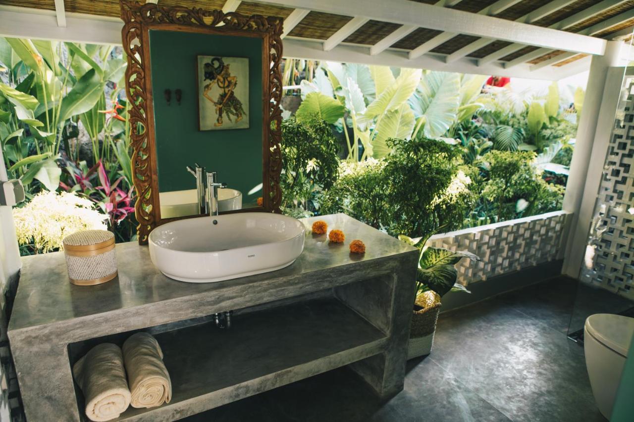 White Tortoise Eco Villa'S Uluwatu  Exterior photo